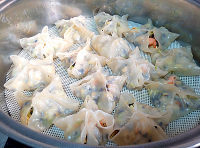 美味的蒸虾饺做法图解13)