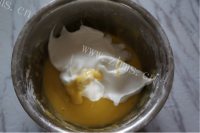 漂亮的彩虹推推乐蛋糕做法图解9)