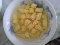 创意菠萝排骨肉丁做法图解5)