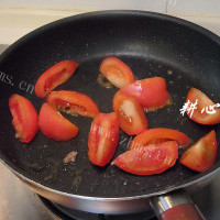 色香味俱全的牛肉炒番茄的做法图解七