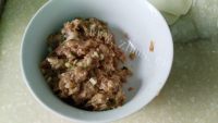 美味的鲜肉生煎包做法图解4)