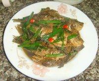 美味的香煎小鲫鱼