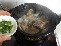 美味的萝卜骨头汤