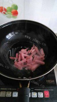 美味的四季豆烧肉做法图解1)