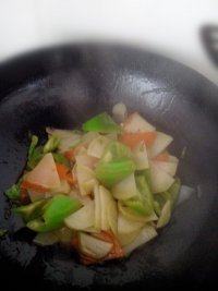 好看的尖椒土豆片