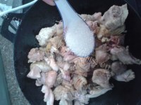 香喷喷的红烧鸭肉做法图解5)