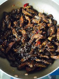 秘制麻辣牛肉干做法图解11)