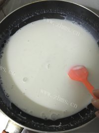 美味红豆椰奶糕做法图解3)