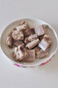 自己做的豆豉蒸排骨做法图解3)