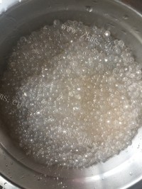 回味无穷的西瓜西米露做法图解5)
