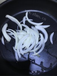 美味的韩式拌饭做法图解3)