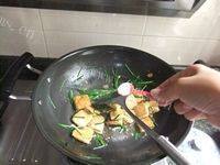 简单版韭菜炒豆腐