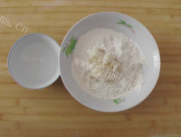 自制苏式鲜肉月饼做法图解4)