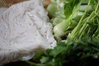 好吃的酸菜米线做法图解1)