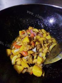 美味的咖喱油土豆鸡腿肉做法图解10)