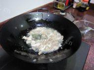 西兰花炒肉片「首发」做法图解4)