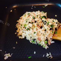 美味的杂菜炒饭做法图解12)