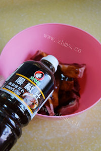美味的煎烤羊排做法图解2)