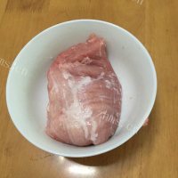 可口的云耳蒸肉丸做法图解1)