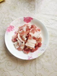 可口的湘西粉蒸肉做法图解1)