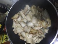 我的蒜苗回锅肉做法图解3)