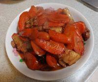 家常菜胡萝卜烧肉