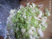 家常菜芹菜肉末做法图解1)
