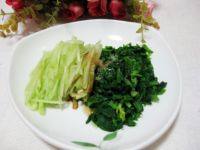 营养可口的凉拌芹菜叶