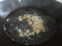 滋补的冬瓜海米汤做法图解4)