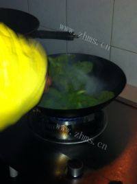 意犹未尽的清炒茼蒿做法图解2)