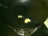 虾仁炒西兰花自制做法图解4)