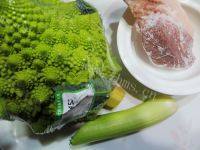 味道不错的爆炒肉片塔菜花做法图解1)