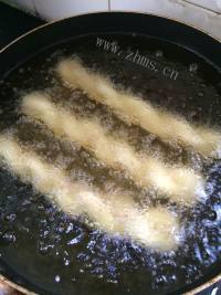 香气浓郁的麻花做法图解9)