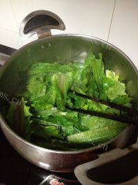 家常菜白灼油麦菜做法图解3)