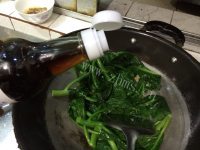 潮式方鱼炒芥兰做法图解7)