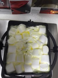 口感饱满的花生牛轧糖做法图解1)