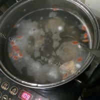 吃货推荐猪骨火锅做法图解4)