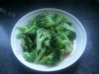 自制清炒西兰花