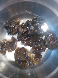 带有酒香味的汆糟汤做法图解14)