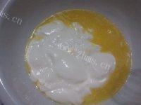自己做的蔓越莓酸奶蛋糕做法图解3)