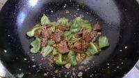 美味的黑椒牛肉做法图解8)