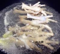 美味的卤鸡脚做法图解3)