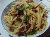 香鲜至极的土豆肉丝