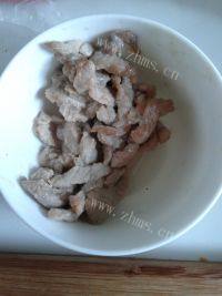 唇齿留香的香干炒肉丝做法图解2)