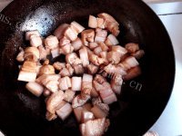 美味佳肴般的红烧肉做法图解5)