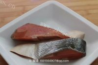 好吃的照烧秋鲑鱼做法图解1)
