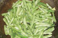 家常菜土豆炖芸豆做法图解4)