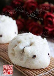 自己做的刺猬豆沙包