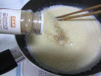 美味的培根土豆浓汤做法图解13)