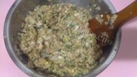 自制卷心菜酱肉包子做法图解10)